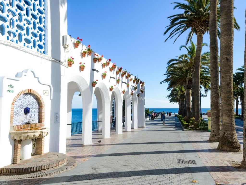 Casa Con Terraza Privada Villa Nerja Exterior photo